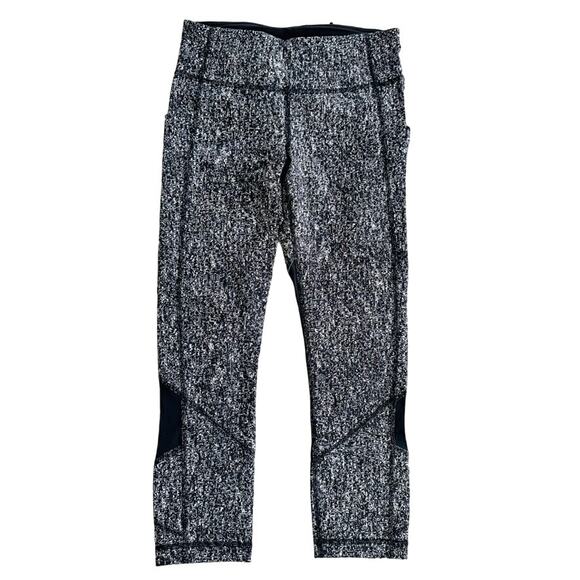 Lululemon Pace Rival Crop 21" Jacquard Black White Black Size 4 Run Gym Workout - Picture 2 of 7